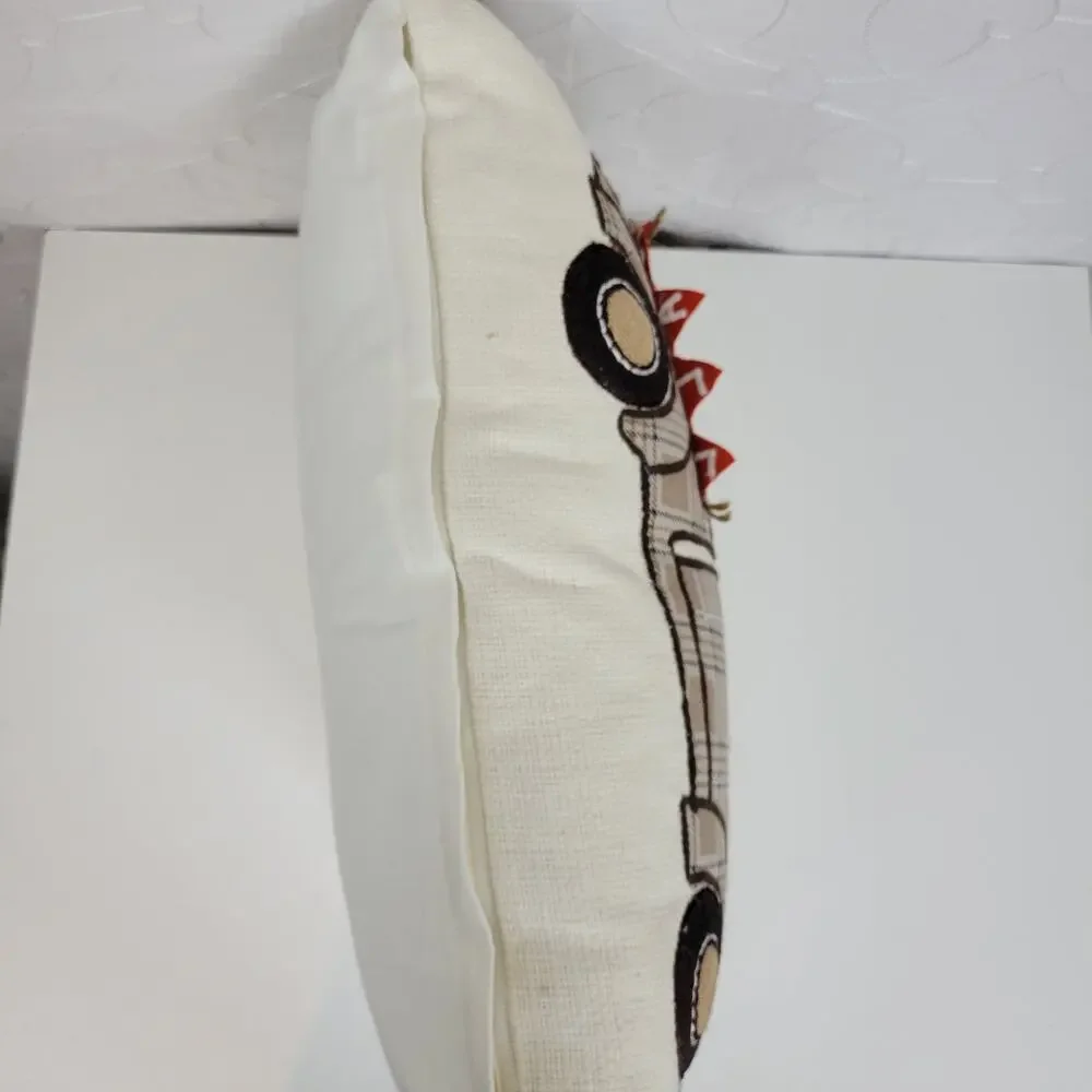 Mi Chateaux Fall Throw Pillow 21